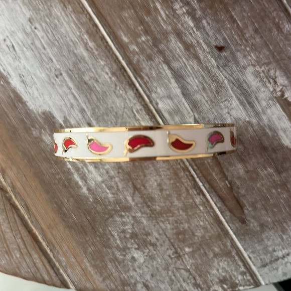 Kate Spade “Too hot to handle” Chili 🌶️Pepper bracelet Bangle. - Picture 7 of 8